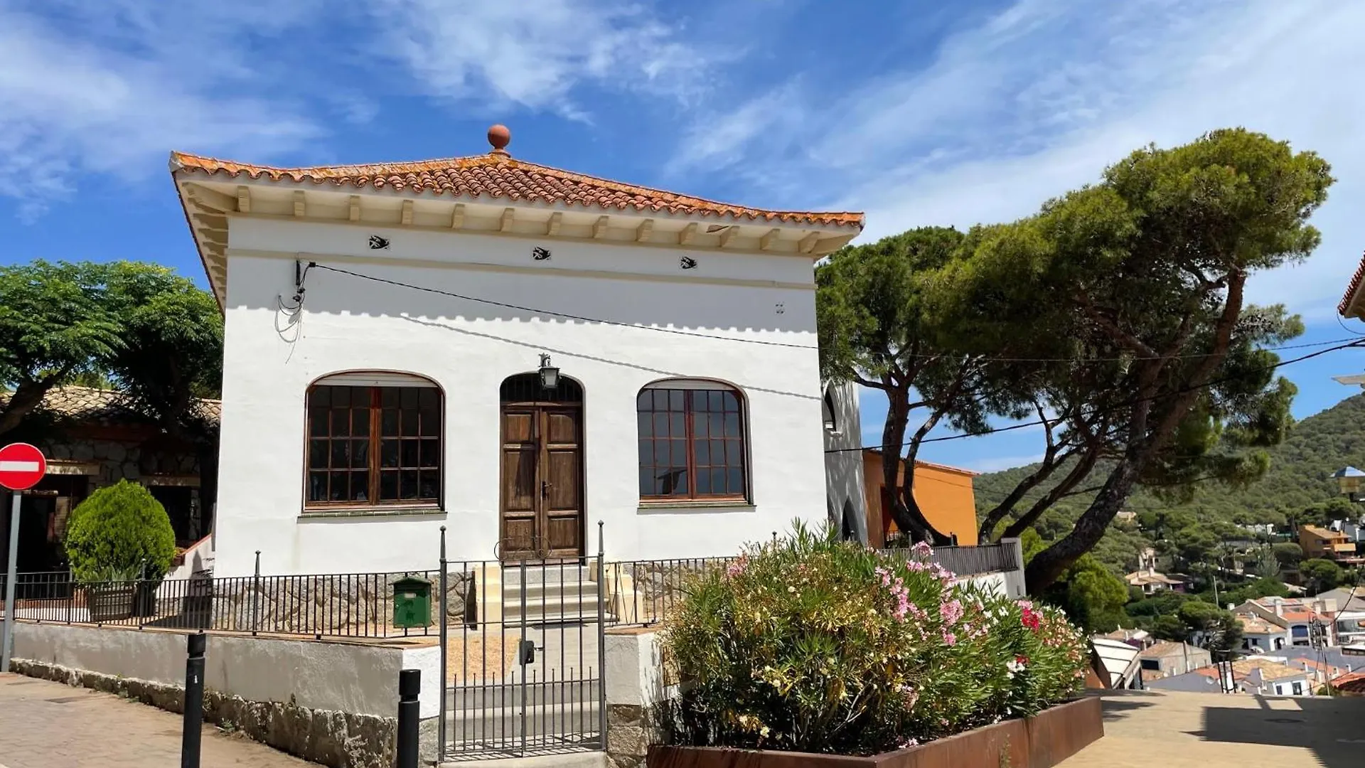 Villa Modernista יפראנק